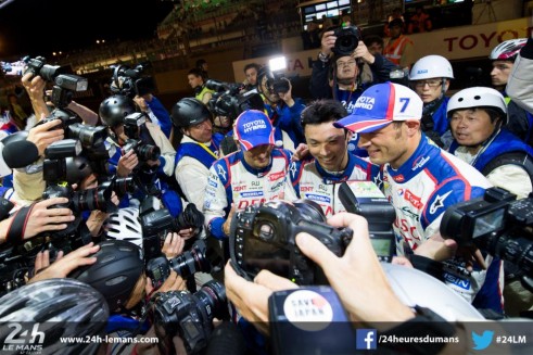 2014-24-Heures-du-Mans-7-TOYOTA-RACING-(JPN)-TOYOTA-TS-040-HYBRID-SBA-1424A-DSC-4012_hd