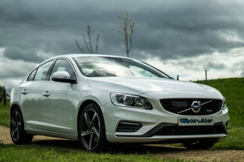 2014 Volvo S60 D4 Review - Front Scene - carwitter