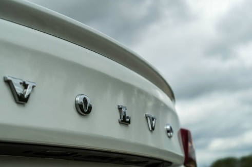 2014 Volvo S60 D4 Review - Volvo Badge Boot - carwitter