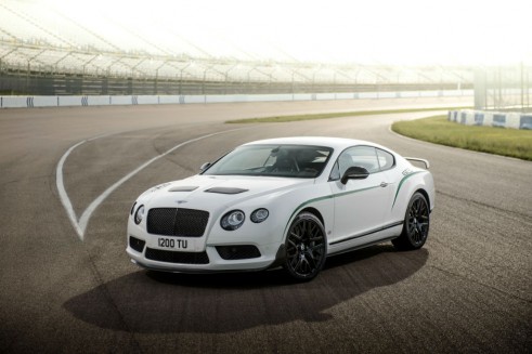 Bentley Continental GT3-R - Front Angle - carwitter