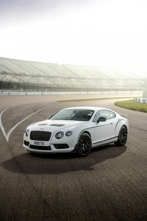 Bentley Continental GT3-R - Front - carwitter