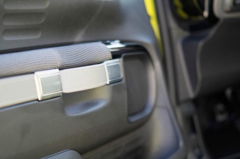 Citroen C4 Cactus Review - Door Handle - carwitter