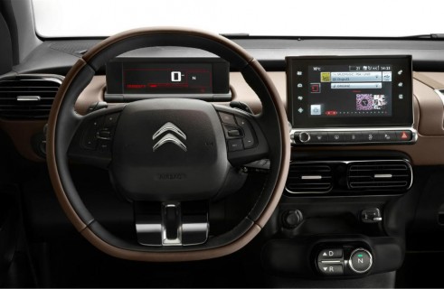 Citroen C4 Cactus Review - Steering Wheel - carwitter
