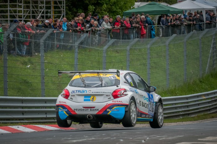 Nurburgring 24 Hours 2013 - Peugeot 208 - carwitter
