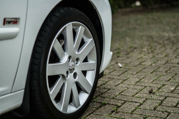 Peugeot 207 GT - Alloy- carwitter.jpg