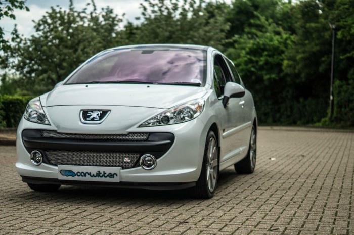 Peugeot 207 GT - Front Side - carwitter