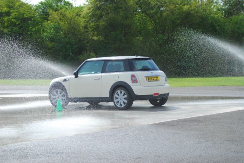 Thruxton Skid Pan - MINI