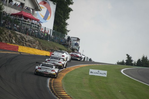 2014 Spa 24 hours eau rouge  - carwitter