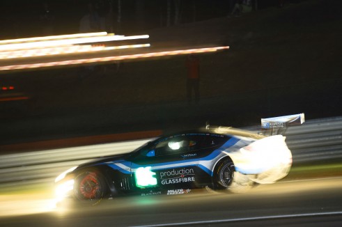 2014 Spa 24 hours night crowd  - carwitter