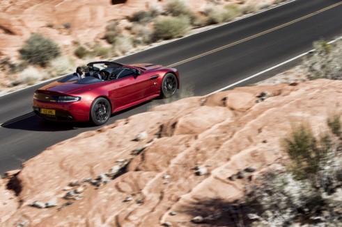 Aston Martin V12 Vantage S Roadster side 2 - carwitter