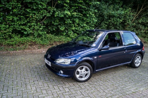 Mauritius Blue Peugeot 106 GTi - After Clean - Front Angle - carwitter