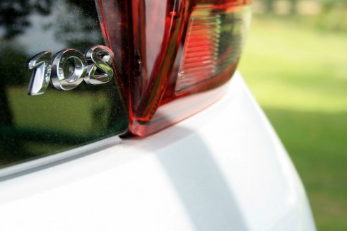 Peugeot 108 Review - Badge Detail - carwitter