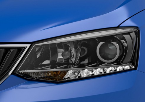 2015 Skoda Fabia lights - carwitter