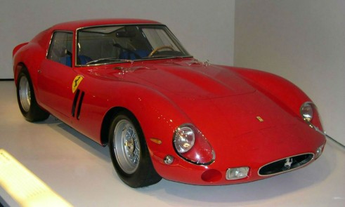 Ferrari 250 GTO - carwitter