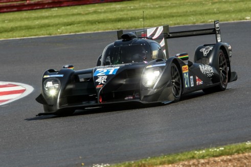 Strakka Dome S103 front  - carwitter