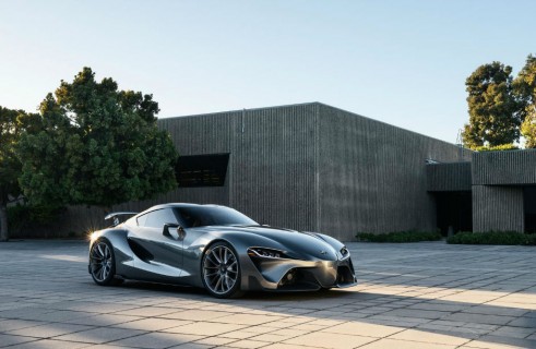 Toyota FT-1 In The Flesh - Front Angle - carwitter