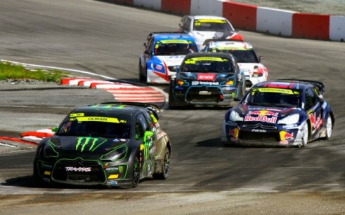 2014 FIA Rallycross Action - carwitter