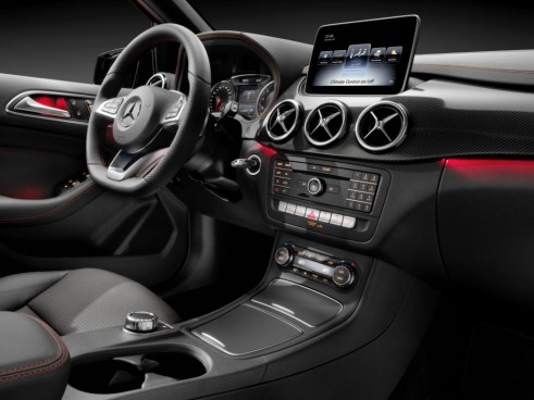 2014 Mercedes B-Class interior - carwitter