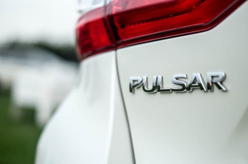 2014 Nissan Pulsar 1.2 DIG-T Review - Badge - carwitter