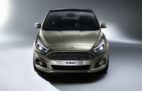 2015 Ford S-Max front 2  - carwitter