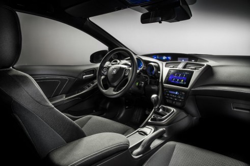 2015 Honda Civic interior - carwitter