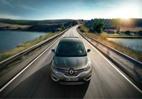 2015 Renault Espace front - carwitter