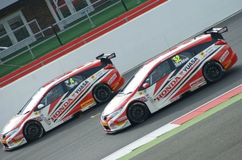 BTCC 2014 Silverstone - Carwitter - 003