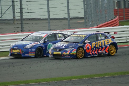 BTCC 2014 Silverstone - Carwitter - 010
