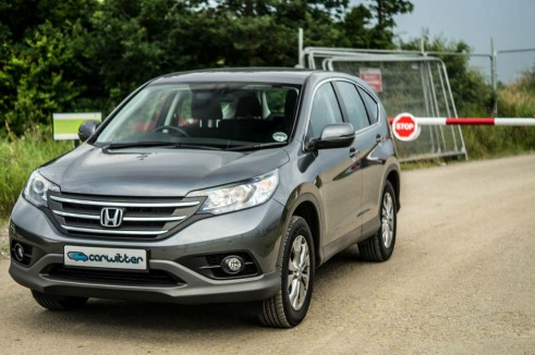 Honda CR-V 1.6 i-Dtec Review - Front Angle - carwitter.jpg