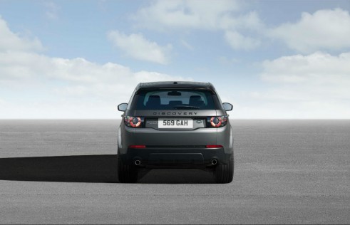 Land Rover Discovery Sport - Rear - carwitter