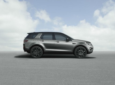 Land Rover Discovery Sport - Side - carwitter