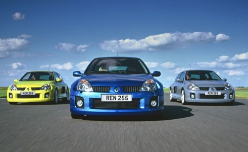 Renaultsport Clio V6 255 - carwitter
