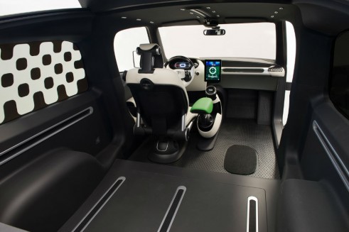 Toyota U2 concept interior 2 - carwitter