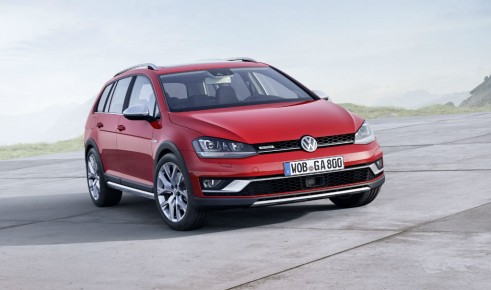 VW Golf Alltrack - carwitter