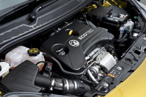 Vauxhall Adam Rocks Air ECOTEC  Carwitter