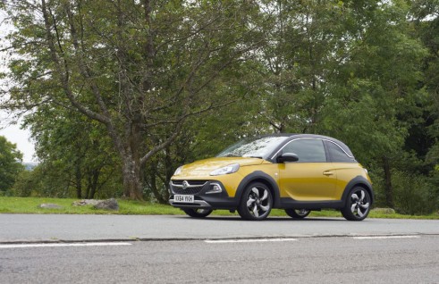 Vauxhall Adam Rocks Air front - Carwitter