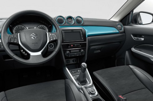 2015 Suzuki Vitara - interior dashboard - carwitter