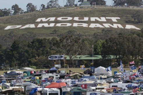 Bathurst 1000 - Carwitter - 0001