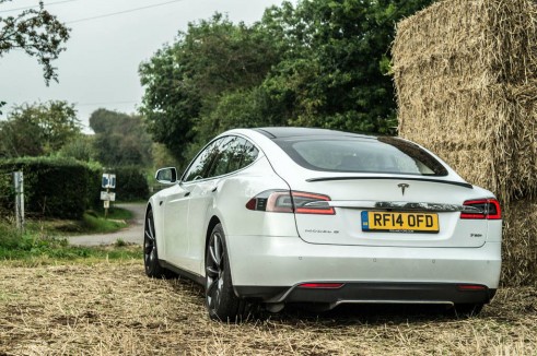 Tesla Model S P85 Plus Review UK - Rear Angle Scene - carwitter