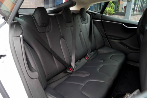 Tesla Model S P85 Plus Review UK - Rear Seats - carwitter