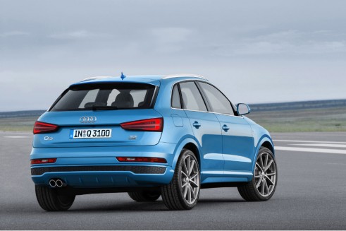 Audi Q3 2014 rear - carwitter