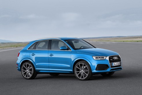 Audi Q3 2014 side - carwitter