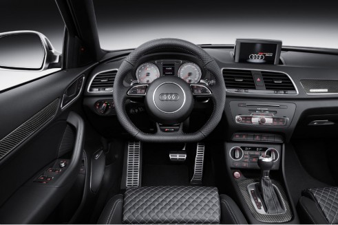 Audi RSQ3 interior - carwitter