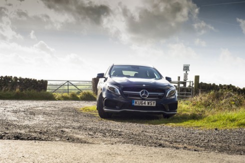 Mercedes GLA45 AMG - carwitter
