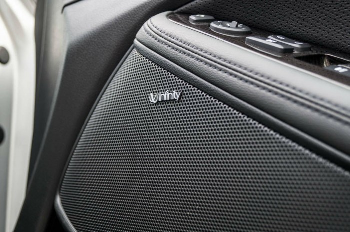 2015 Kia Optima - Infinity Speakers - Carwitter