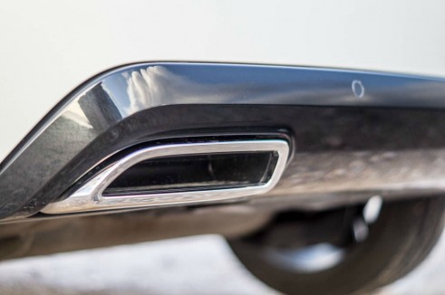 2015 Peugeot 308 GT Review - Fake Exhaust Tip - Carwitter