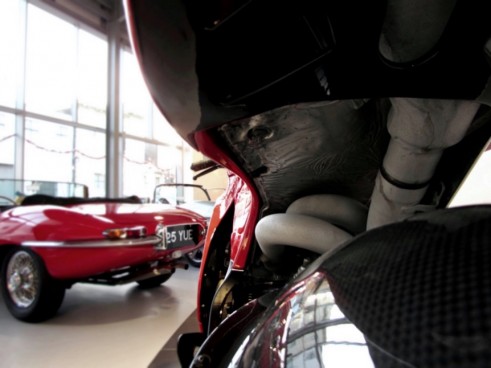 Ducatti,DesmoRR,CarbonFibre,JaguarEType,Carwitter