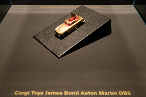 London Classic Car Show Corgi - carwitter
