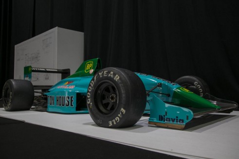 London Classic Car Show Newey 4 - carwitter