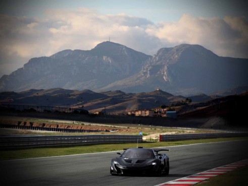 McLaren P1 GTR testing 6 - carwitter